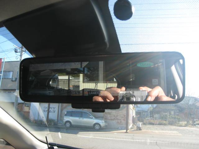 ノート Ｘ　ＦＯＵＲ　スマートセーフティエディション　４ＷＤ　純正メモリーナビ　ＢＴ　ＤＶＤ再生　アラウンドビューモニター　ＥＴＣ　スマートキー　プッシュスタートシステム　エンジンスターター　前後ルームミラー型ドラレコ（18枚目）