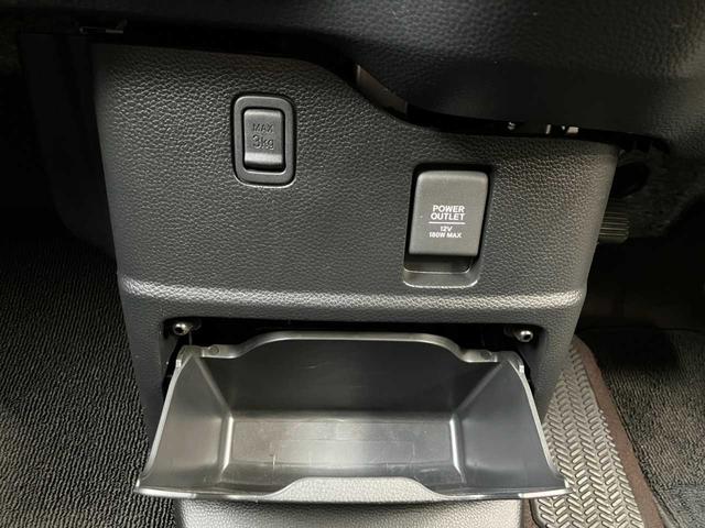 Ｎ－ＢＯＸカスタム Ｇ・Ｌホンダセンシング　ホンダセンシング　左側パワースライドドア　クルーズコントロール　ＥＴＣ　バックカメラ　純正メモリーナビ　Ｂｌｕｅｔｏｏｔｈ　ＵＳＢ　前後社外ドラレコ　オートライト　純正１４インチアルミホイール　ＬＥＤ（30枚目）