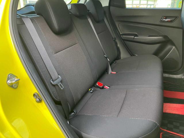 スイフトスポーツ ベースグレード　６速マニュアル　オートクルーズコントロール　シートヒーター　全周囲カメラ　純正メモリーナビ　フルセグＴＶ　ＤＶＤ　ＣＤ　フロントドラレコ　セーフティパッケージ　ＵＳＢ　Ｂｌｕｅｔｏｏｔｈ　禁煙車（12枚目）