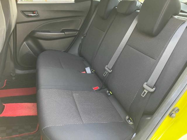 スイフトスポーツ ベースグレード　６速マニュアル　オートクルーズコントロール　シートヒーター　全周囲カメラ　純正メモリーナビ　フルセグＴＶ　ＤＶＤ　ＣＤ　フロントドラレコ　セーフティパッケージ　ＵＳＢ　Ｂｌｕｅｔｏｏｔｈ　禁煙車（13枚目）