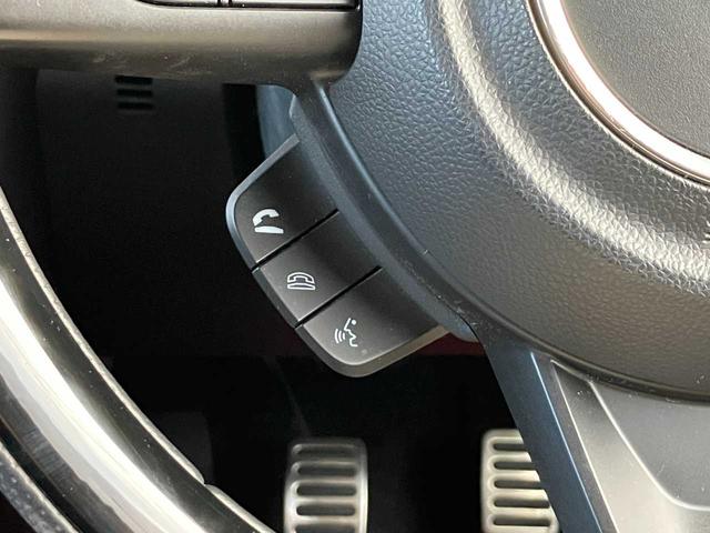 スイフトスポーツ ベースグレード　６速マニュアル　オートクルーズコントロール　シートヒーター　全周囲カメラ　純正メモリーナビ　フルセグＴＶ　ＤＶＤ　ＣＤ　フロントドラレコ　セーフティパッケージ　ＵＳＢ　Ｂｌｕｅｔｏｏｔｈ　禁煙車（19枚目）