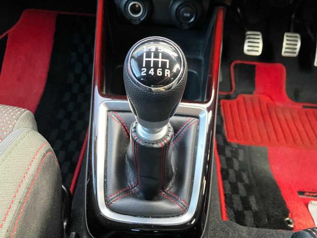 スイフトスポーツ ベースグレード　６速マニュアル　オートクルーズコントロール　シートヒーター　全周囲カメラ　純正メモリーナビ　フルセグＴＶ　ＤＶＤ　ＣＤ　フロントドラレコ　セーフティパッケージ　ＵＳＢ　Ｂｌｕｅｔｏｏｔｈ　禁煙車（29枚目）