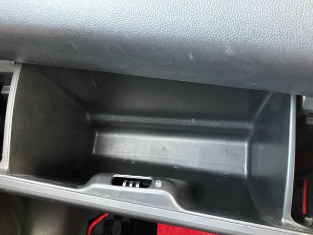 スイフトスポーツ ベースグレード　６速マニュアル　オートクルーズコントロール　シートヒーター　全周囲カメラ　純正メモリーナビ　フルセグＴＶ　ＤＶＤ　ＣＤ　フロントドラレコ　セーフティパッケージ　ＵＳＢ　Ｂｌｕｅｔｏｏｔｈ　禁煙車（35枚目）