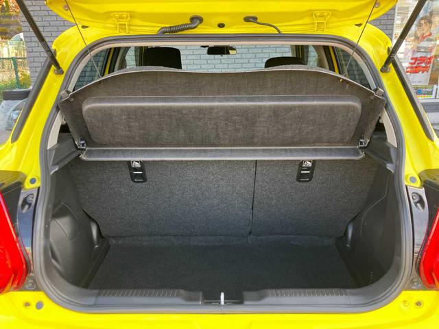 スイフトスポーツ ベースグレード　６速マニュアル　オートクルーズコントロール　シートヒーター　全周囲カメラ　純正メモリーナビ　フルセグＴＶ　ＤＶＤ　ＣＤ　フロントドラレコ　セーフティパッケージ　ＵＳＢ　Ｂｌｕｅｔｏｏｔｈ　禁煙車（40枚目）