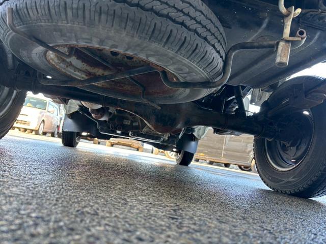 ハイゼットトラック エアコン・パワステ　スペシャル　４ＷＤ　オートマ　走行３万キロ台　ＥＴＣ　ＡＴ　４ＷＤ　ＡＭ／ＦＭラジオ　マニュアルエアコン　マニュアルレベリング（41枚目）