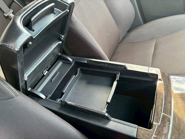 マークＸ ２５０Ｇ　Ｆｏｕｒ　トヨタ純正ナビ　Ｂｌｕｅｔｏｏｔｈ接続　運転席パワーシート　ＥＴＣ　プッシュスタート　キーフリー　スマートキー　電動格納ミラー　オートライト　スペアキー　運転席・助手席エアバック（58枚目）