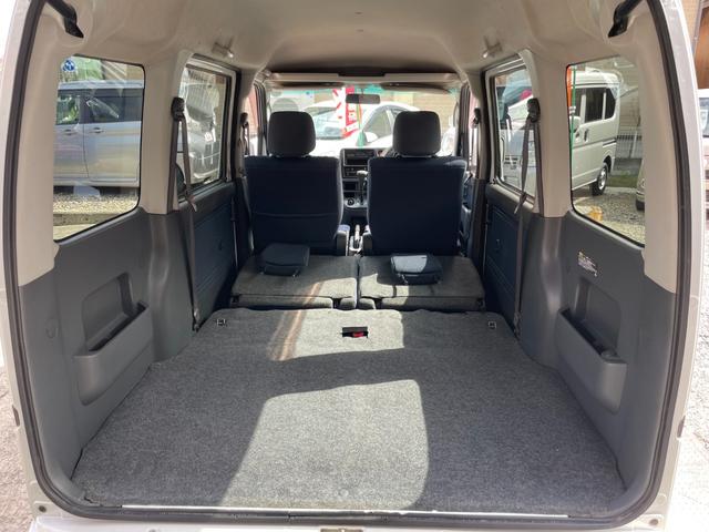 ハイゼットカーゴ クルーズ　４ＷＤ　キーレス　パワーウインド　電動格納ミラー　社外アルミホイール　プライバシーガラス　ドアバイザー（26枚目）
