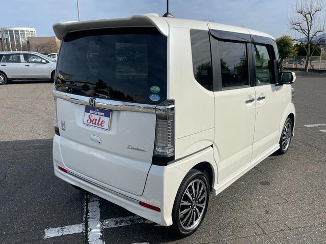N-BOXカスタム G・ターボLパッケージ 4WD 禁煙 衝突軽減ブレーキ ナビ・フルセグTV・Bカメラ・ブルートゥース・USB クルーズコントロール 両側電動スライドドア スマートキー シートヒーター シートバックテーブル オートライト(9枚目)