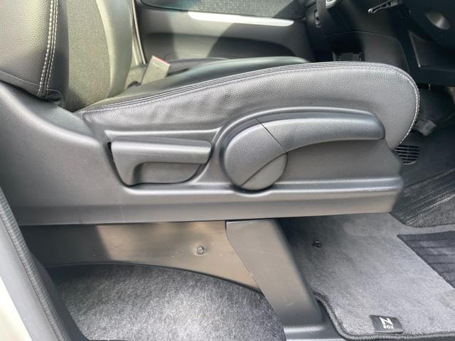 N-BOXカスタム G・ターボLパッケージ 4WD 禁煙 衝突軽減ブレーキ ナビ・フルセグTV・Bカメラ・ブルートゥース・USB クルーズコントロール 両側電動スライドドア スマートキー シートヒーター シートバックテーブル オートライト(41枚目)