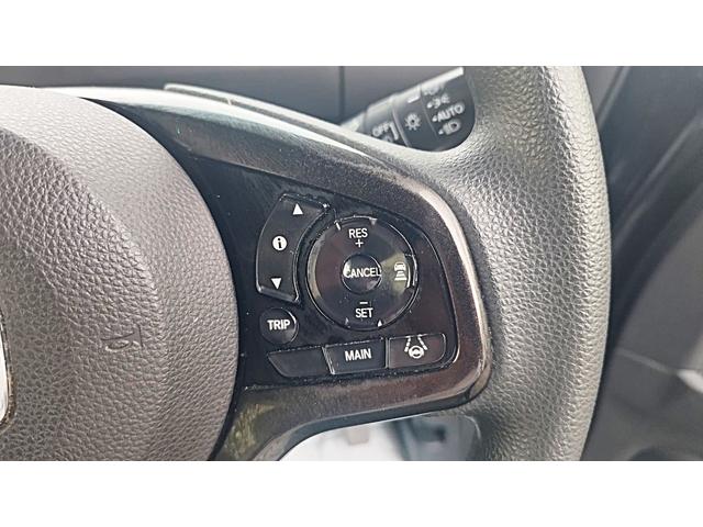 Ｎ－ＢＯＸカスタム Ｇ．ＬＨｏｎｄａ　Ｓｅｎｓｉｎｇ　ナビ装着用スペシャルパッケージ＋ＥＴＣ車載器　◎プラズマクラスター技術搭載フルオート・エアコンディショナー◎	前席用ｉ－サイドエアバッグシステム＋サイドカーテンエアバッグシステム（前席／後席対応）（24枚目）