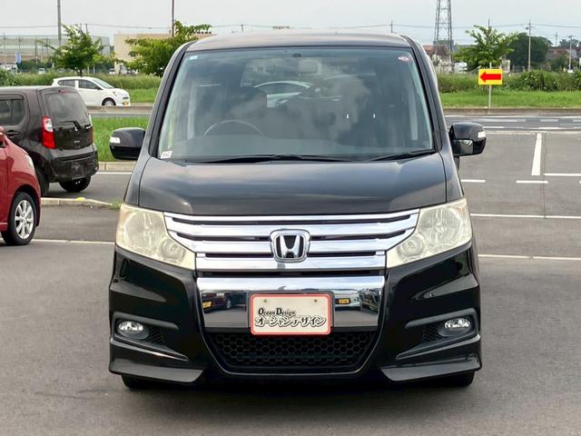 ステップワゴンスパーダ Ｓ　車検整備付き　両側スライドドア　３列シート　ウォークスルー　フルフラット　キーレス　純正アルミホイール　衝突軽減ボディ　パワーウィンドウ　パワステ（6枚目）