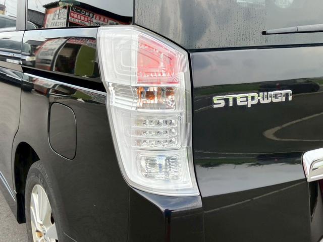 ステップワゴンスパーダ Ｓ　車検整備付き　両側スライドドア　３列シート　ウォークスルー　フルフラット　キーレス　純正アルミホイール　衝突軽減ボディ　パワーウィンドウ　パワステ（26枚目）