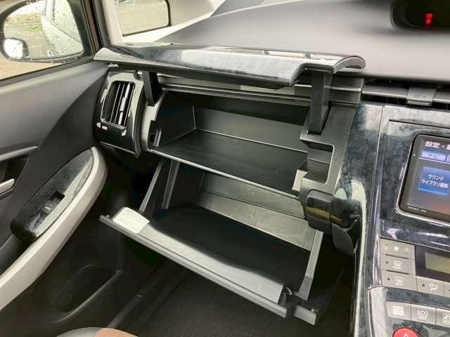 プリウス Ｇ　車検整備付き　キーレス　スマートキー　クルーズコントロール　バックカメラ　ビルトインＥＴＣ　アイドリングストップ　社外ホイール　社外テールランプ（71枚目）