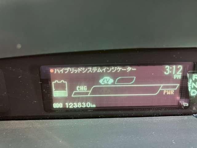 プリウス Ｓ　車検整備付き　キーレス　スマーキー　アイドリングストップ　エアコン　パワーステアリング　パワーウインドウ　衝突安全ボディ　盗難防止センサー（55枚目）