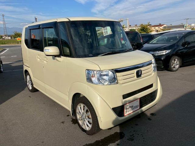 N-BOX G SSパッケージ 車検整備付 キーレス スマートキー アイドリングストップ 両側パワースライドドア ベンチシート エアコン パワーステアリング パワーウインドウ(7枚目)