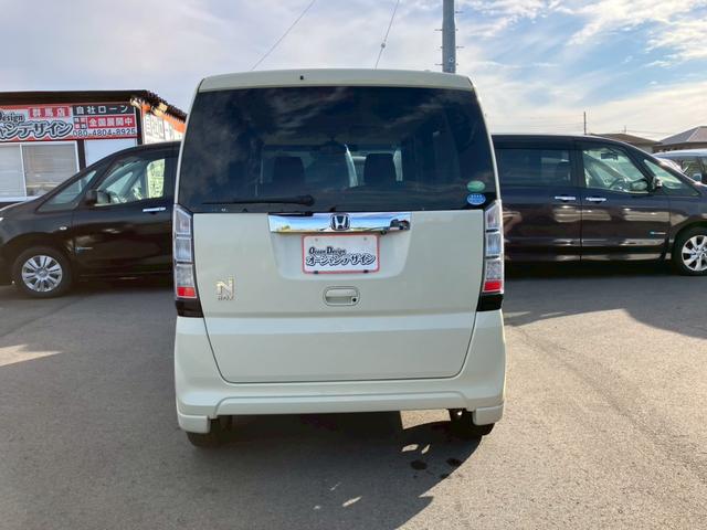N-BOX G SSパッケージ 車検整備付 キーレス スマートキー アイドリングストップ 両側パワースライドドア ベンチシート エアコン パワーステアリング パワーウインドウ(10枚目)