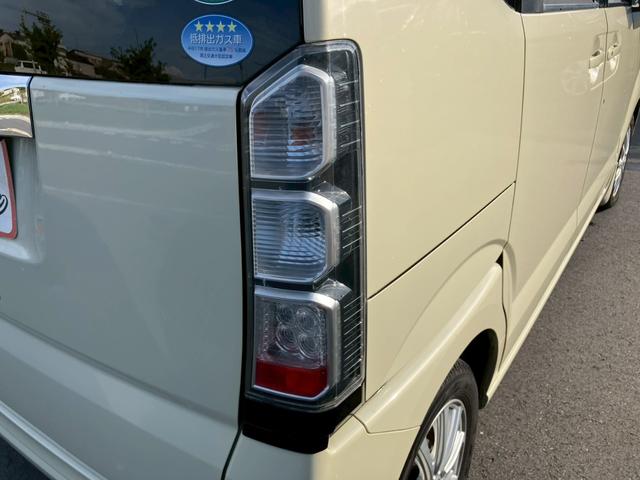 N-BOX G SSパッケージ 車検整備付 キーレス スマートキー アイドリングストップ 両側パワースライドドア ベンチシート エアコン パワーステアリング パワーウインドウ(29枚目)