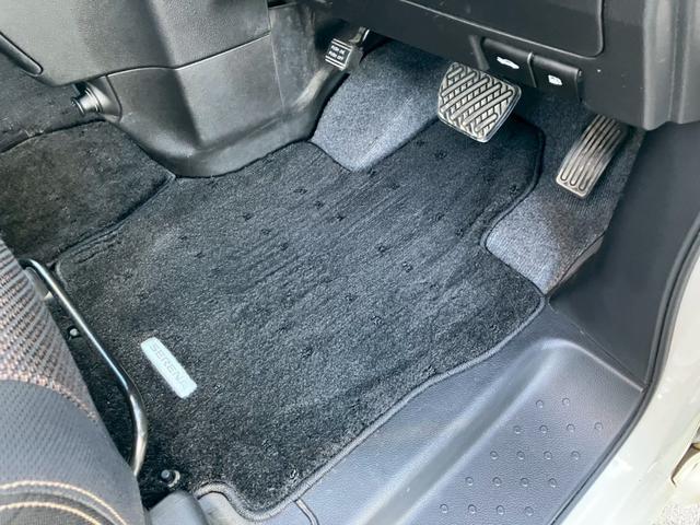 セレナ ハイウェイスターＳ－ＨＶアドバンスドセーフティパック　車検整備付　キーレス　スマートキー　アイドリングストップ　アラウンドビューモニター　両側パワースライドドア　クルーズコントロール　アルパインフリップダウンモニター　３列シート（41枚目）