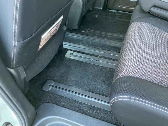 セレナ ハイウェイスターＳ－ＨＶアドバンスドセーフティパック　車検整備付　キーレス　スマートキー　アイドリングストップ　アラウンドビューモニター　両側パワースライドドア　クルーズコントロール　アルパインフリップダウンモニター　３列シート（58枚目）