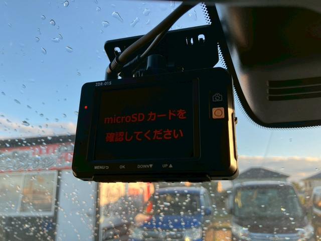 セレナ ハイウェイスターＳ－ＨＶアドバンスドセーフティパック　車検整備付　キーレス　スマートキー　アイドリングストップ　アラウンドビューモニター　両側パワースライドドア　クルーズコントロール　アルパインフリップダウンモニター　３列シート（73枚目）