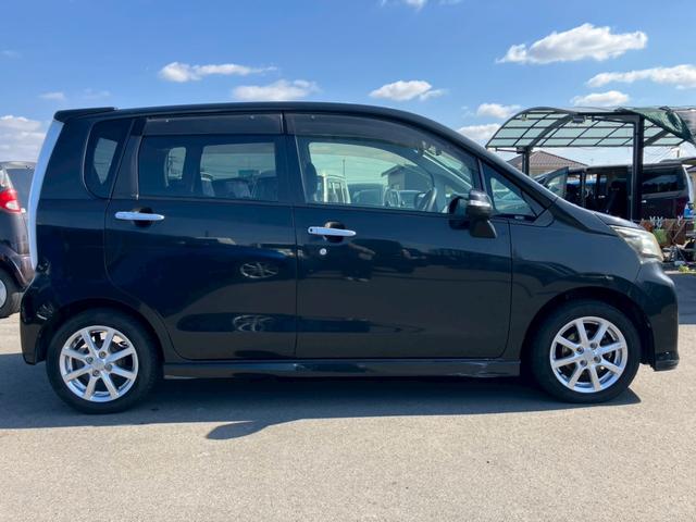 ムーヴ カスタム　Ｘ　車検整備付　キーレス　スマートキー　ナビ　ドライブレコーダー　フルセグＴＶ　プッシュスタート　ベンチシート　フルフラット　エアコン　パワーステアリング　パワーウインドウ（8枚目）