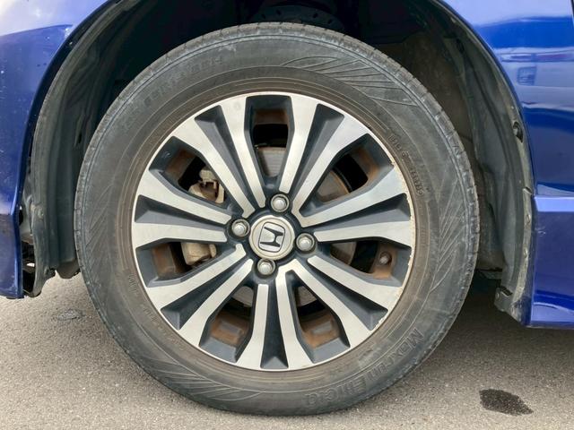 フリードハイブリッド ジャストセレクション 車検整備付 スマートキー クルーズコントロール 両側パワースライドドア ディスチャージライト コンフォートビューモニター エアコン パワーステアリング パワーウインドウ(25枚目)