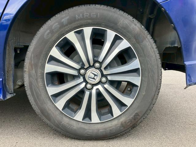 フリードハイブリッド ジャストセレクション 車検整備付 スマートキー クルーズコントロール 両側パワースライドドア ディスチャージライト コンフォートビューモニター エアコン パワーステアリング パワーウインドウ(26枚目)