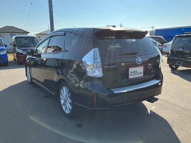 プリウスアルファ Sツーリングセレクション 車検整備付 キーレス スマートキー アイドリングストップ ETC バックモニター エアコン パワーステアリング パワーウインドウ 衝撃安全ボディー 盗難防止センサー(8枚目)