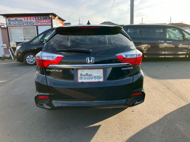 シャトル ハイブリッド 車検整備付 キーレス スマートキー LEDヘッドライト(10枚目)