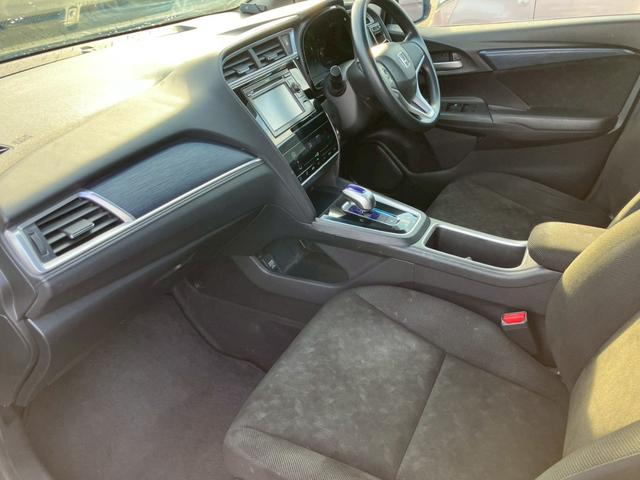 シャトル ハイブリッド 車検整備付 キーレス スマートキー LEDヘッドライト(40枚目)