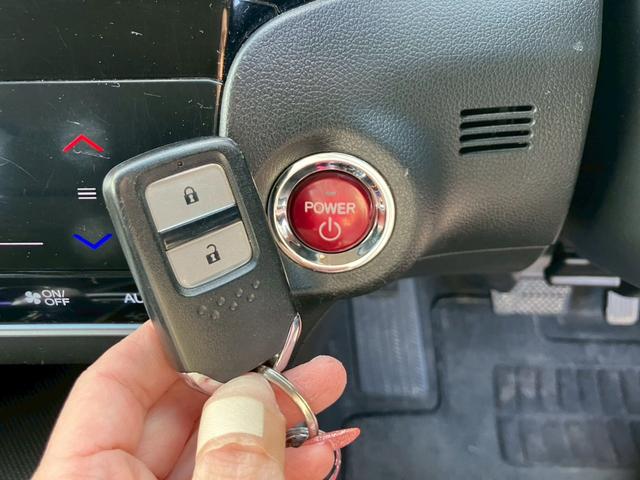 シャトル ハイブリッド 車検整備付 キーレス スマートキー LEDヘッドライト(50枚目)