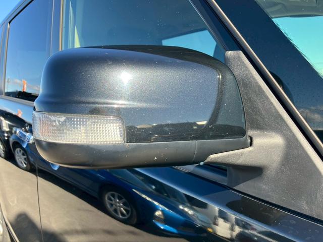 セレナ ２０Ｘ　Ｓ－ハイブリッド　車検整備付　キーレス　スマートキー　アイドリングストップ　両側スライドドア　３列シート　ウォークスルー　寒冷地仕様　クルーズコントロール　レーンキープアシスト（16枚目）