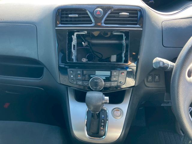 セレナ ２０Ｘ　Ｓ－ハイブリッド　車検整備付　キーレス　スマートキー　アイドリングストップ　両側スライドドア　３列シート　ウォークスルー　寒冷地仕様　クルーズコントロール　レーンキープアシスト（50枚目）