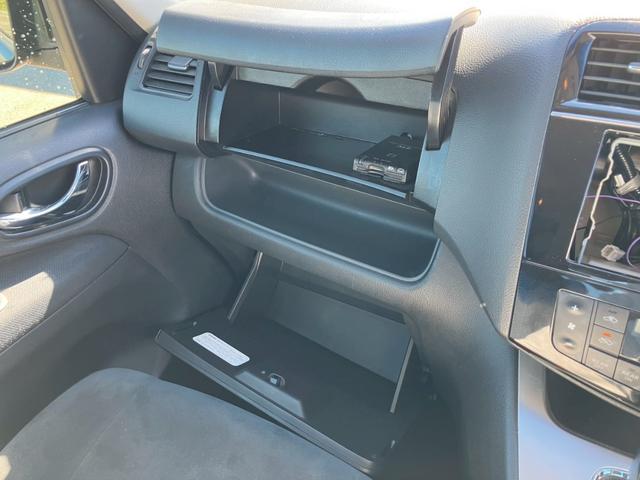 セレナ ２０Ｘ　Ｓ－ハイブリッド　車検整備付　キーレス　スマートキー　アイドリングストップ　両側スライドドア　３列シート　ウォークスルー　寒冷地仕様　クルーズコントロール　レーンキープアシスト（52枚目）