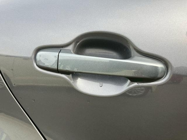 アクア S 検R8/7 キーレス スマートキー 横滑り防止 ETC アイドリングストップ 衝撃安全ボディー エアコン パワーステアリング パワーウインドウ(15枚目)