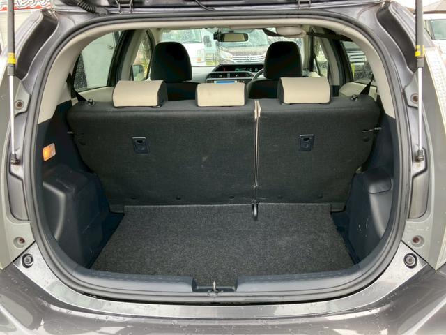 アクア S 検R8/7 キーレス スマートキー 横滑り防止 ETC アイドリングストップ 衝撃安全ボディー エアコン パワーステアリング パワーウインドウ(33枚目)