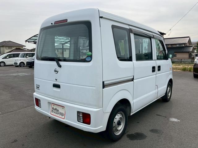 NV100クリッパーバン DX 検R8/9 スライドドア 寒冷地仕様 ラジオ エアコン エアコン パワーステアリング 運転席エアバック 助手席エアバック(11枚目)