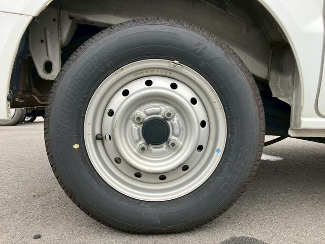 NV100クリッパーバン DX 検R8/9 スライドドア 寒冷地仕様 ラジオ エアコン エアコン パワーステアリング 運転席エアバック 助手席エアバック(25枚目)