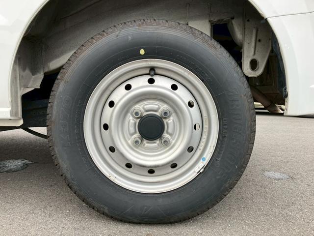 NV100クリッパーバン DX 検R8/9 スライドドア 寒冷地仕様 ラジオ エアコン エアコン パワーステアリング 運転席エアバック 助手席エアバック(26枚目)