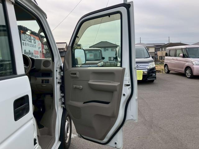 NV100クリッパーバン DX 検R8/9 スライドドア 寒冷地仕様 ラジオ エアコン エアコン パワーステアリング 運転席エアバック 助手席エアバック(39枚目)