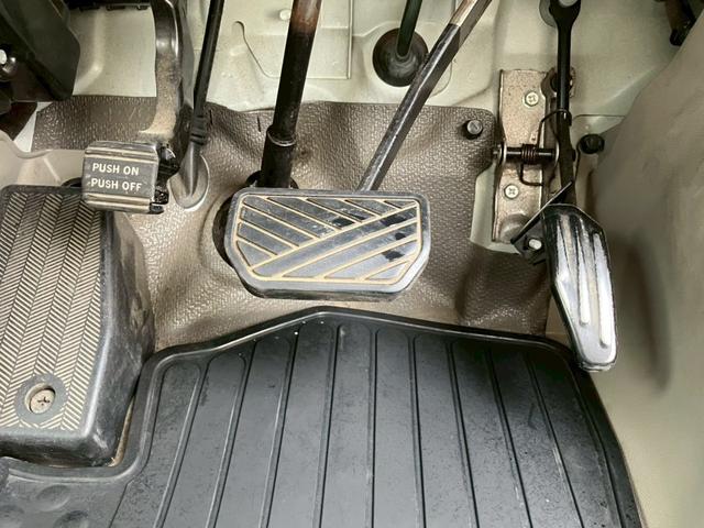 NV100クリッパーバン DX 検R8/9 スライドドア 寒冷地仕様 ラジオ エアコン エアコン パワーステアリング 運転席エアバック 助手席エアバック(45枚目)