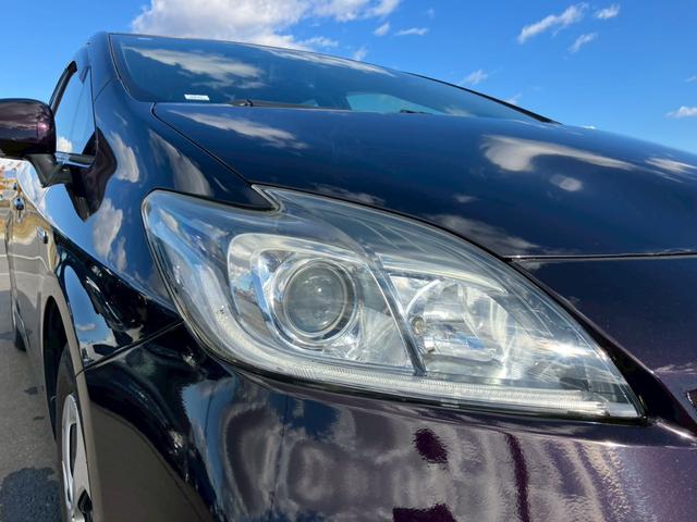 プリウス Ｓ　車検整備付　キーレス　スマートキー　アイドリングストップ　エアコン　パワーステアリング　パワーウインドウ　衝突安全ボディ　盗難防止センサー（14枚目）