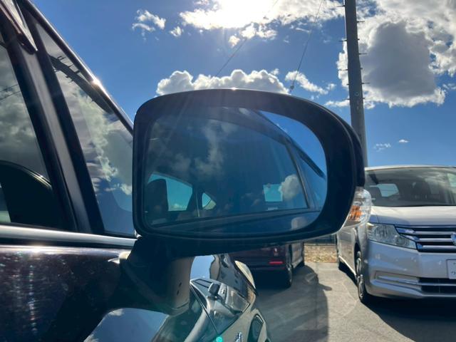 プリウス Ｓ　車検整備付　キーレス　スマートキー　アイドリングストップ　エアコン　パワーステアリング　パワーウインドウ　衝突安全ボディ　盗難防止センサー（19枚目）