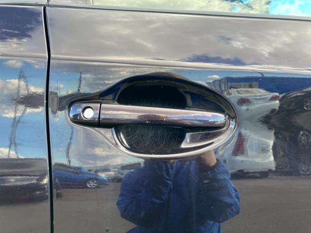 プリウス Ｓ　車検整備付　キーレス　スマートキー　アイドリングストップ　エアコン　パワーステアリング　パワーウインドウ　衝突安全ボディ　盗難防止センサー（22枚目）