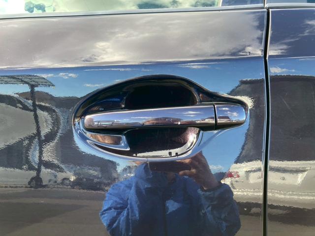 プリウス Ｓ　車検整備付　キーレス　スマートキー　アイドリングストップ　エアコン　パワーステアリング　パワーウインドウ　衝突安全ボディ　盗難防止センサー（24枚目）