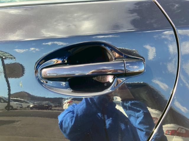 プリウス Ｓ　車検整備付　キーレス　スマートキー　アイドリングストップ　エアコン　パワーステアリング　パワーウインドウ　衝突安全ボディ　盗難防止センサー（25枚目）