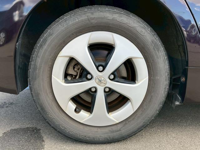 プリウス Ｓ　車検整備付　キーレス　スマートキー　アイドリングストップ　エアコン　パワーステアリング　パワーウインドウ　衝突安全ボディ　盗難防止センサー（29枚目）