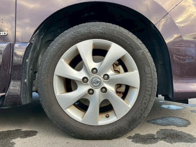 営業時間１０時〜１８時３０分（月曜除く）。スタッフ一同心よりお待ちしております。