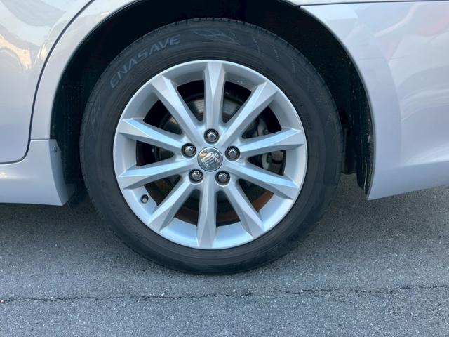 クラウン ２．５ロイヤルサルーン　アニバーサリーＥＤ　検Ｒ８／１１　キーレス　スマートキー　ＥＴＣ　パワーシート　シートヒーター　バックカメラ　ミュージックサーバー　ＤＶＤ再生　ＵＳＢ入力端子　エアコン（26枚目）