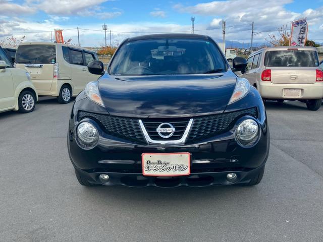 ジューク １５ＲＸ　タイプＶ　車検整備付　キーレス　スマートキー　アイドリングストップ　ＥＴＣ　エアコン　パワーステアリング　パワーウインドウ　フロントフォグランプ（2枚目）